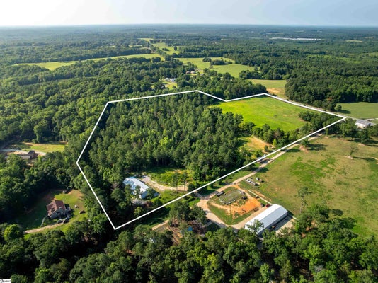 1 S HARPER STREET EXT, LAURENS, SC 29360 - Image 60a51e97d9c8a75c3bfce7453e8f2007/3293985492