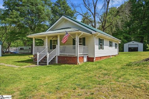 Photo of 119 Baker Road, Easley, SC 29640 (MLS # 1589338)