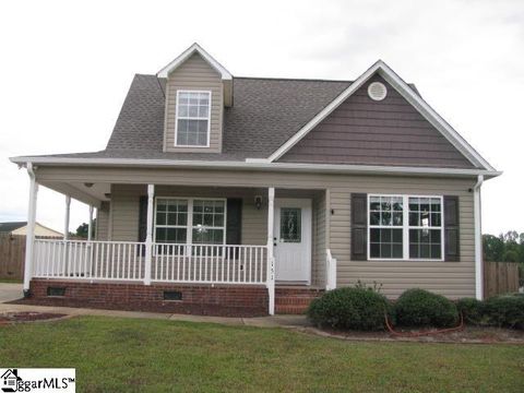 Photo of 151 Summer Lady Lane, Boiling Springs, SC 29316 (MLS # 1572059)