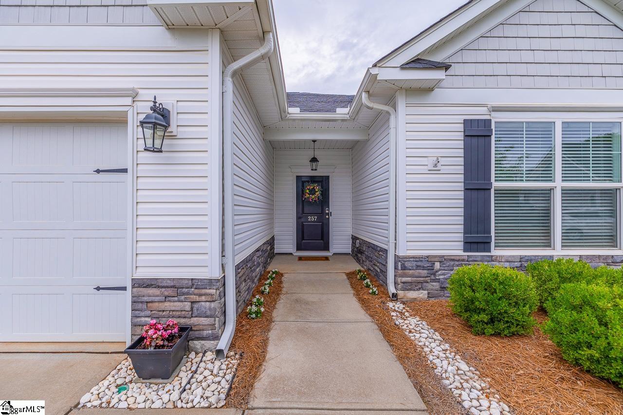 257 Cassingham Lane