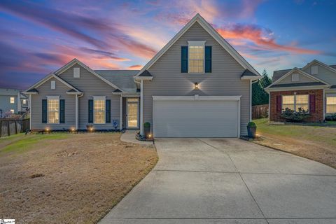 Photo of 27 Gentle Winds Way, Greenville, SC 29605 (MLS # 1585506)