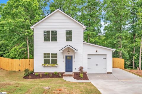 Photo of 99 Sangamo Drive, Greenville, SC 29611 (MLS # 1590293)