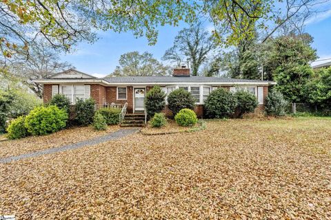 Photo of 103 Pine Knoll Drive, Greenville, SC 29609 (MLS # 1575089)