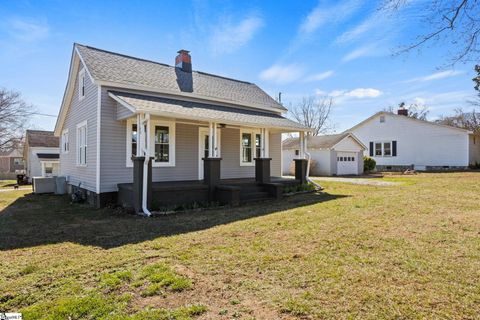 Photo of 181 J Street, Greer, SC 29651 (MLS # 1582839)