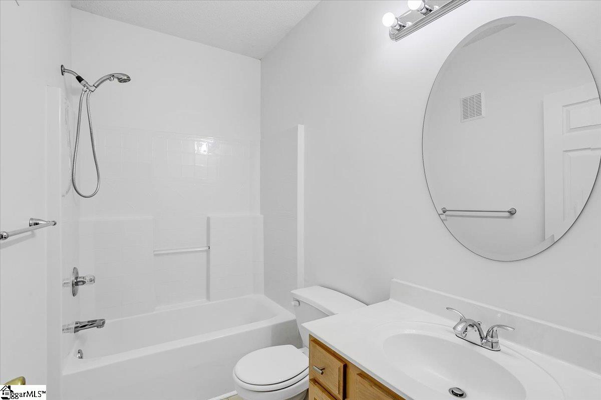 Anderson, South Carolina 29621, United States, 2 Bedrooms Bedrooms, ,2 BathroomsBathrooms,Residential,Contingent,179