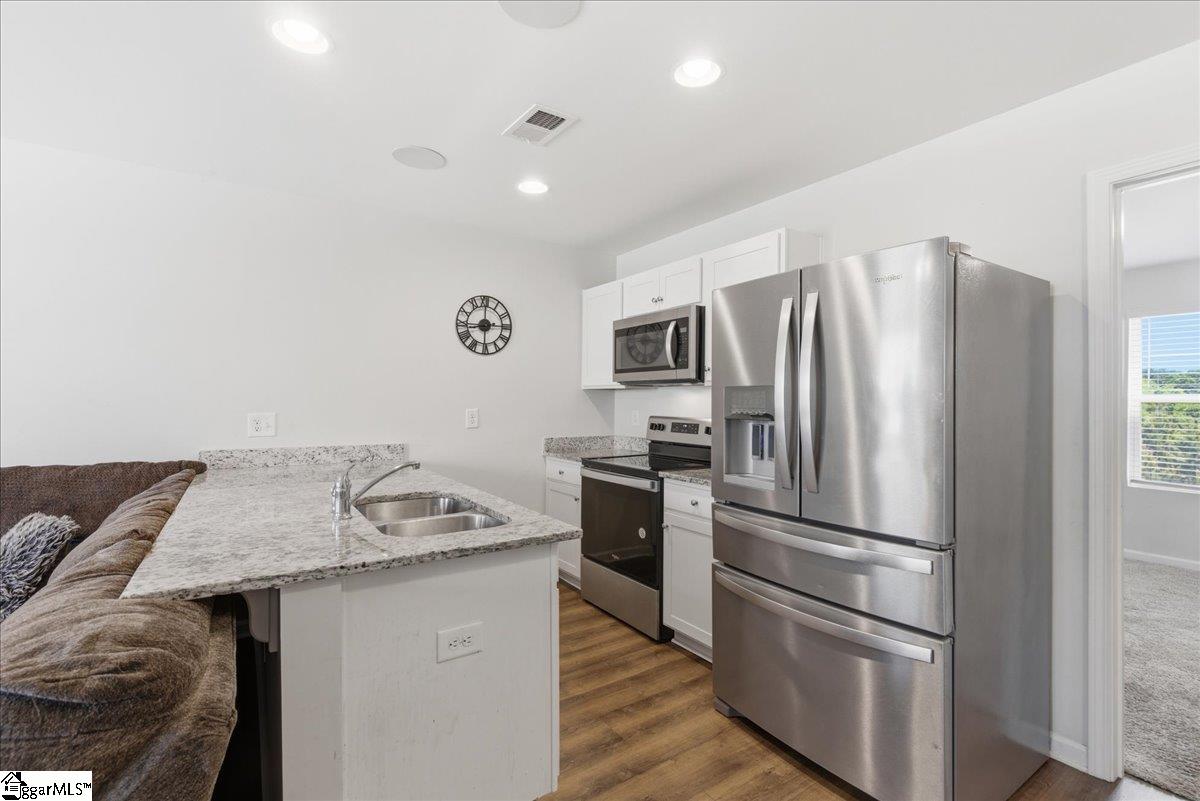 125 Adger Road
