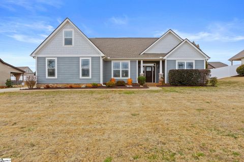 Photo of 1640 Ballenger Road, Wellford, SC 29385 (MLS # 1582355)