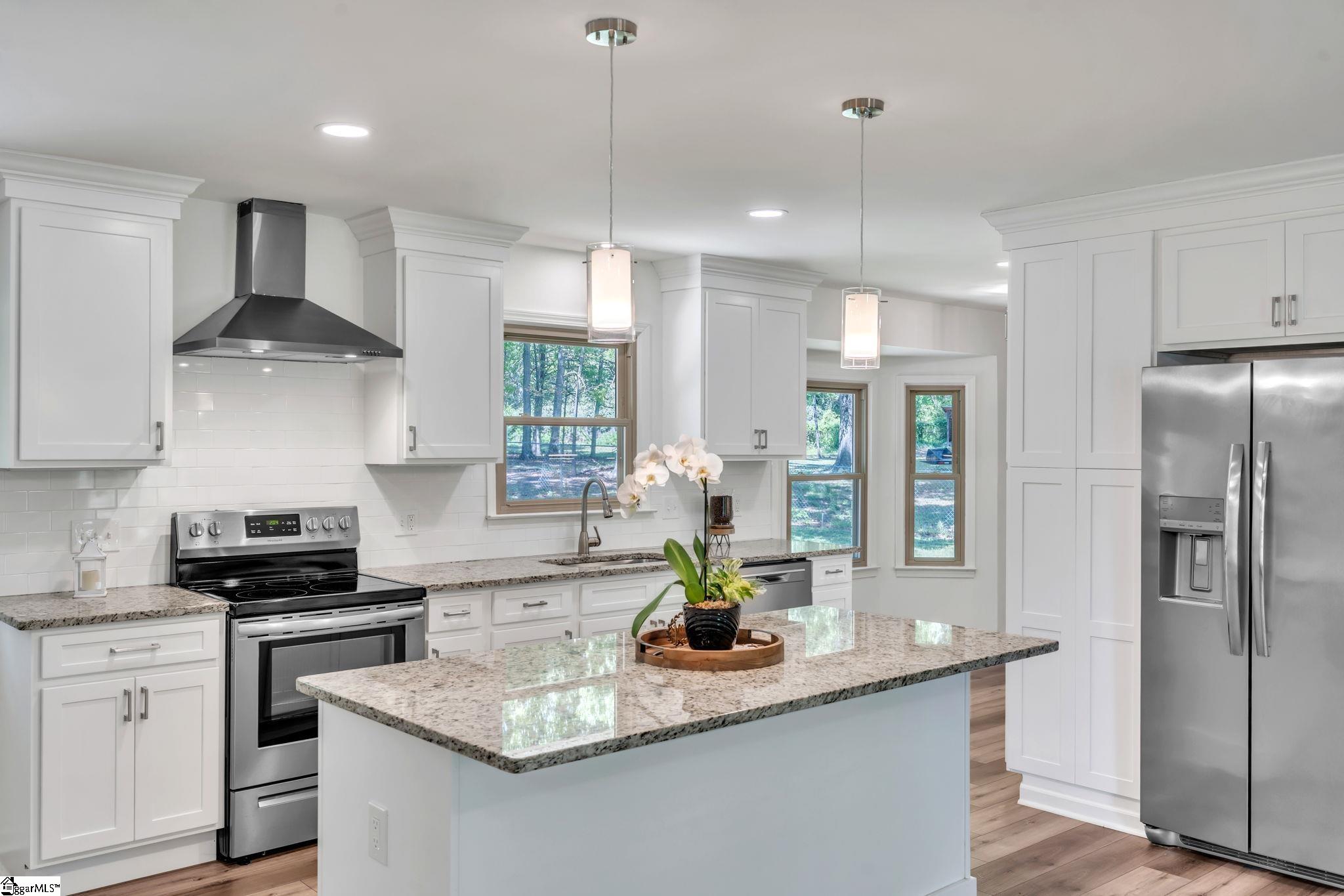 745 Canterbury Trail