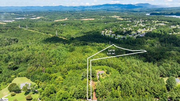 CENTER DR, TAYLORS, SC 29687 - Image 61e081e90bbe2ae1997f8ebaef36e70a/1891756903