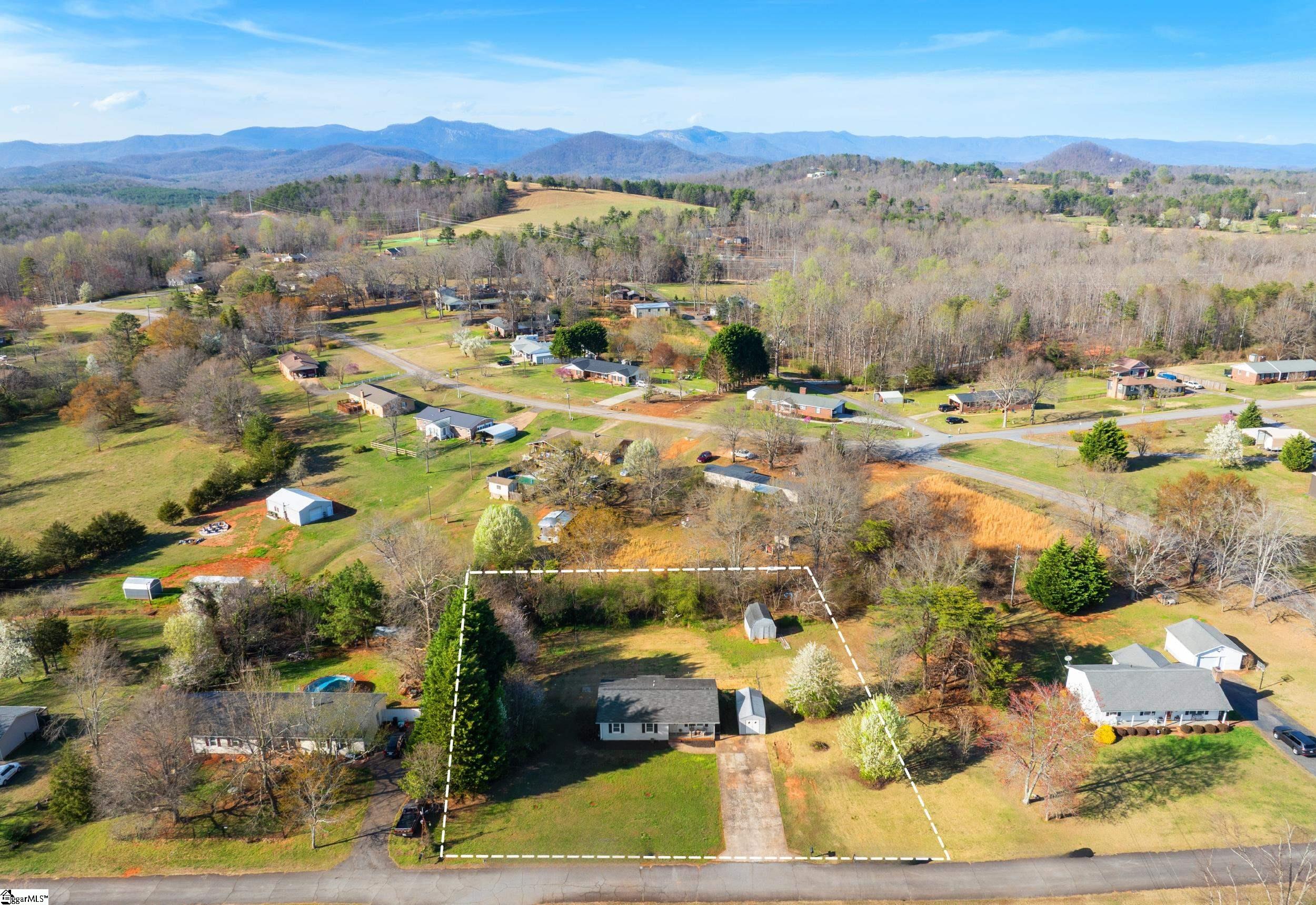 110 N Blue Ridge Circle