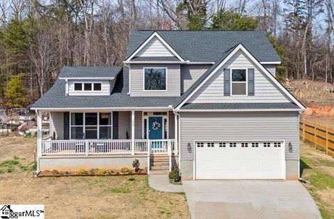 Photo of 109 Quiet Way, Anderson, SC 29626 (MLS # 1584036)