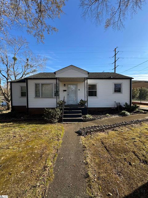 Photo of 5 Lenore Avenue, Greenville, SC 29617 (MLS # 1573841)