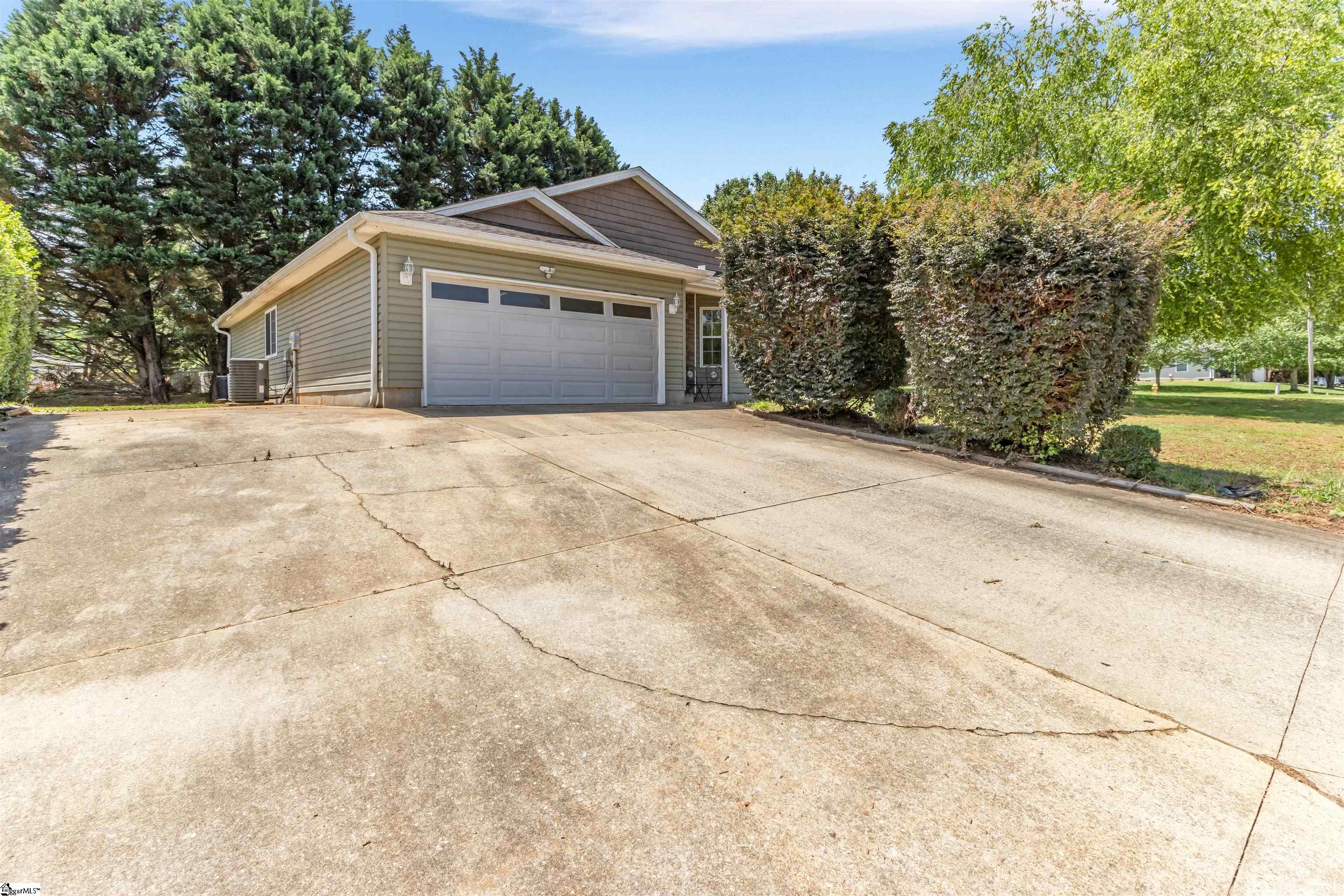 400 Panther Court