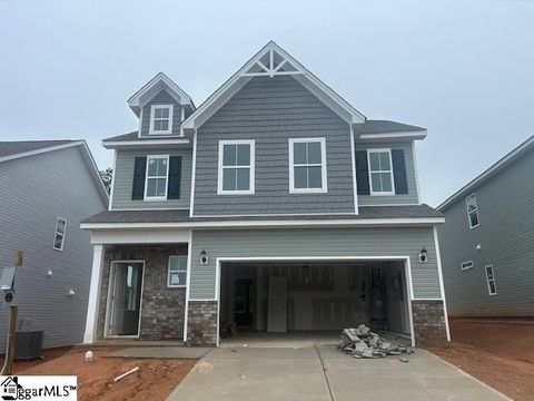 Photo of 178 Gumwood Circle, Gaffney, SC 29341 (MLS # 1592752)
