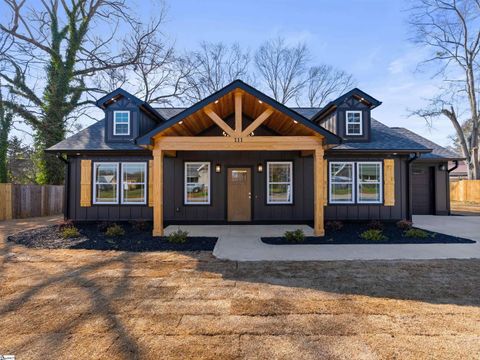 111 W 2nd Street Williamston SC 29697