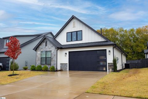 Photo of 108 Waterville Way, Simpsonville, SC 29681 (MLS # 1572573)