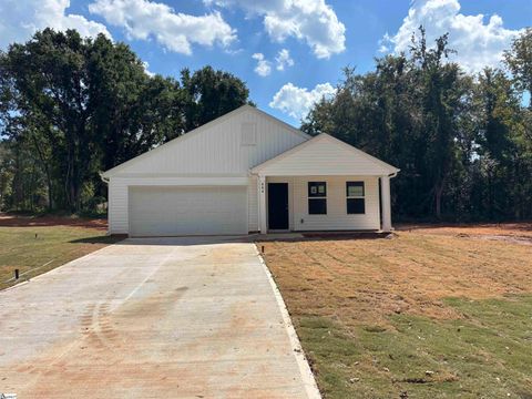 Photo of 884 Powers Road, Laurens, SC 29360 (MLS # 1562354)