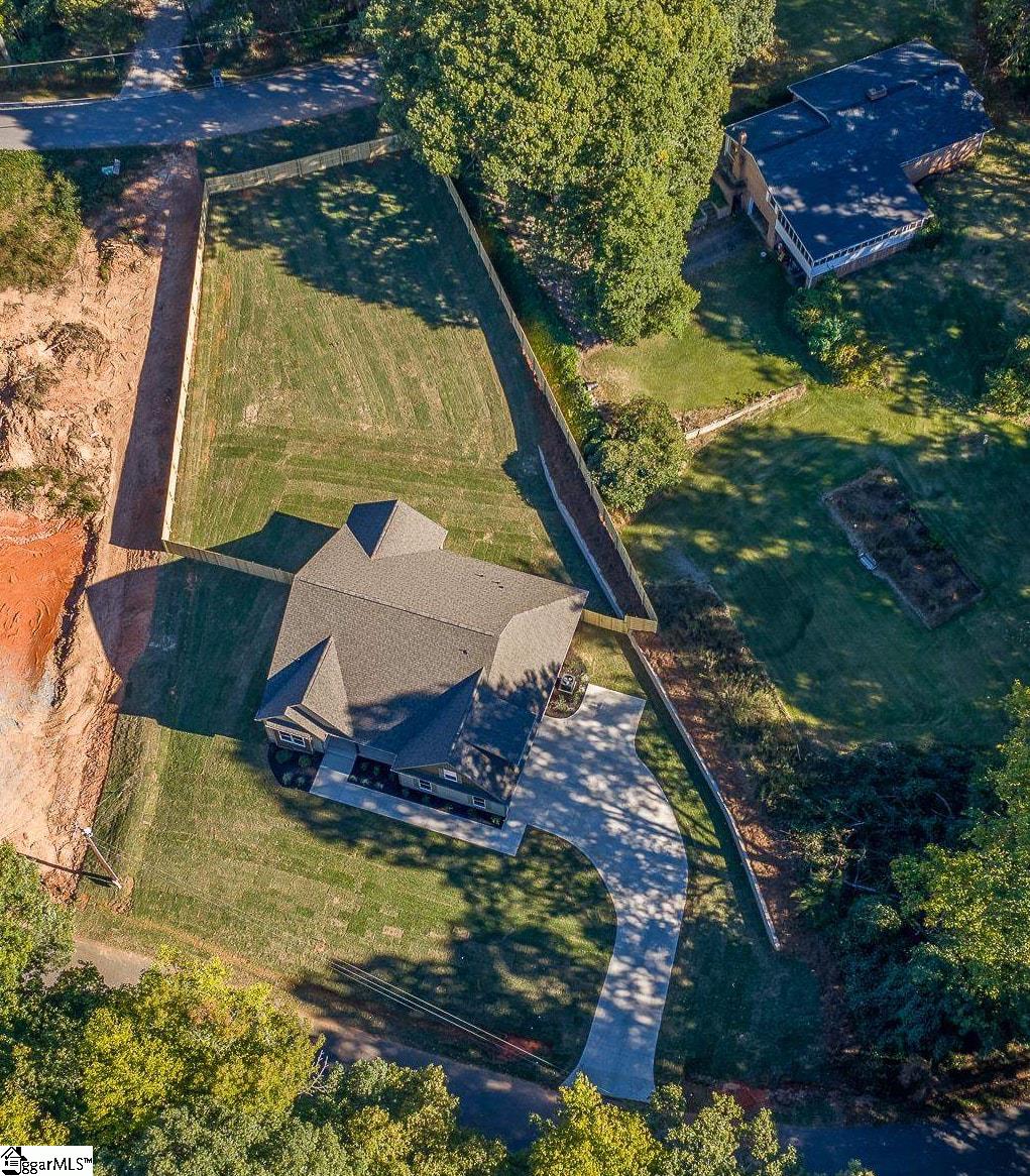 Real Estate Search 2 19 Kimberly Drive