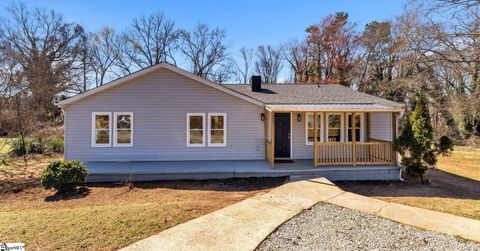 805 W Fairview Avenue Gaffney SC 29341