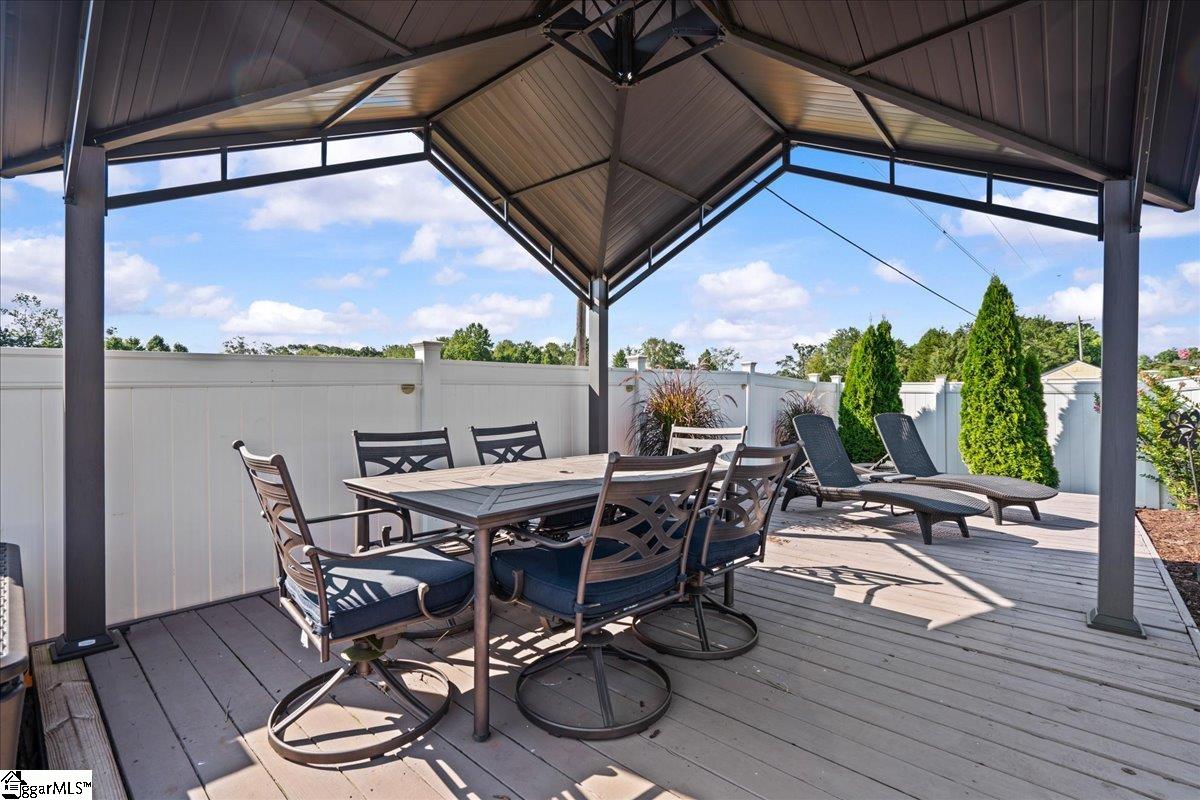 Piedmont, South Carolina 29673, United States, 3 Bedrooms Bedrooms, ,2 BathroomsBathrooms,Residential,Contingent,160253