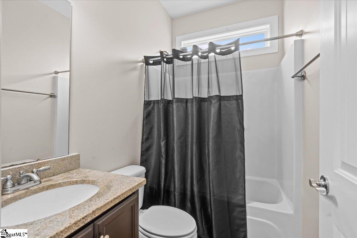 Piedmont, South Carolina 29673, United States, 3 Bedrooms Bedrooms, ,2 BathroomsBathrooms,Residential,Contingent,160253