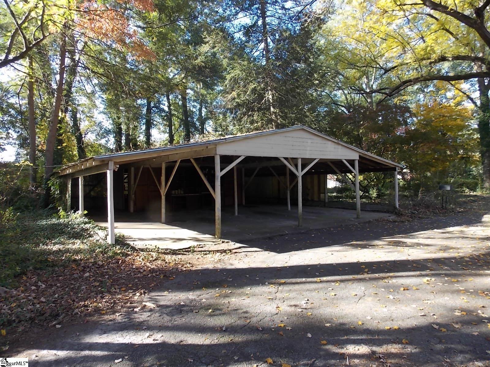 905 E Greenville Street