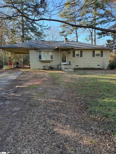 Photo of 826 Floyd Road Extension, Drayton, SC 29333 (MLS # 1582266)