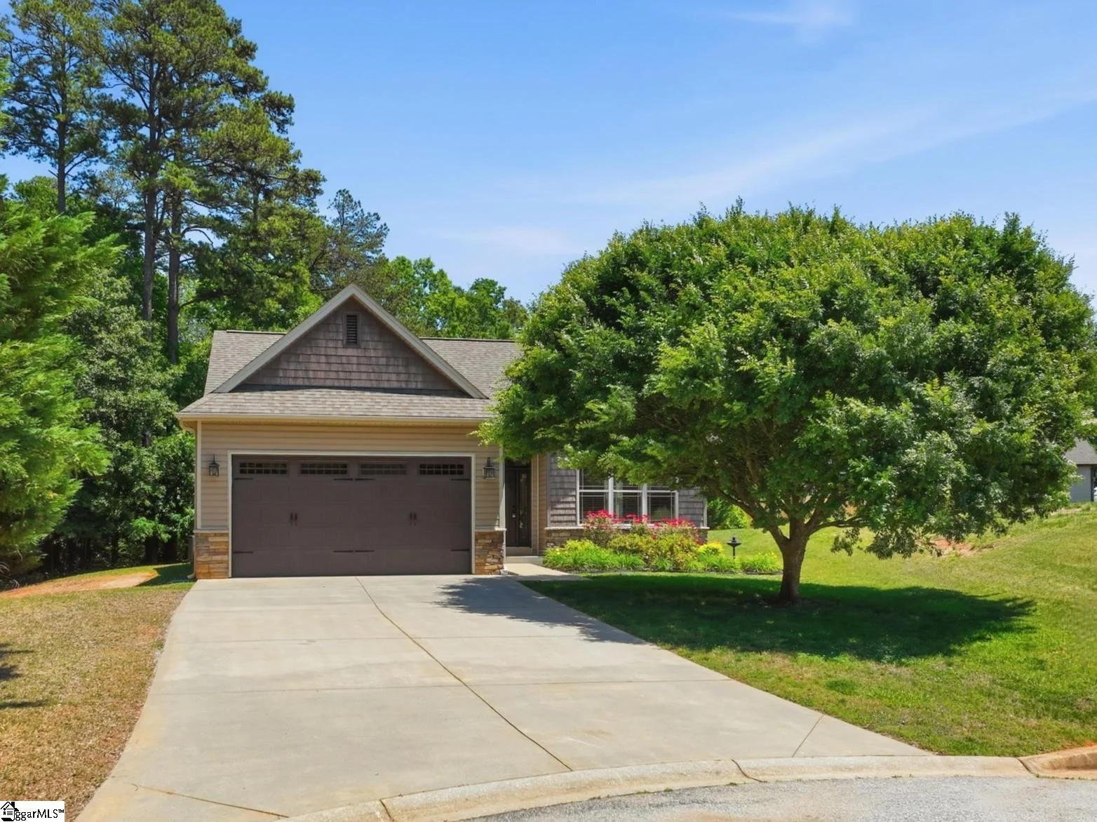 44 Crossland Way