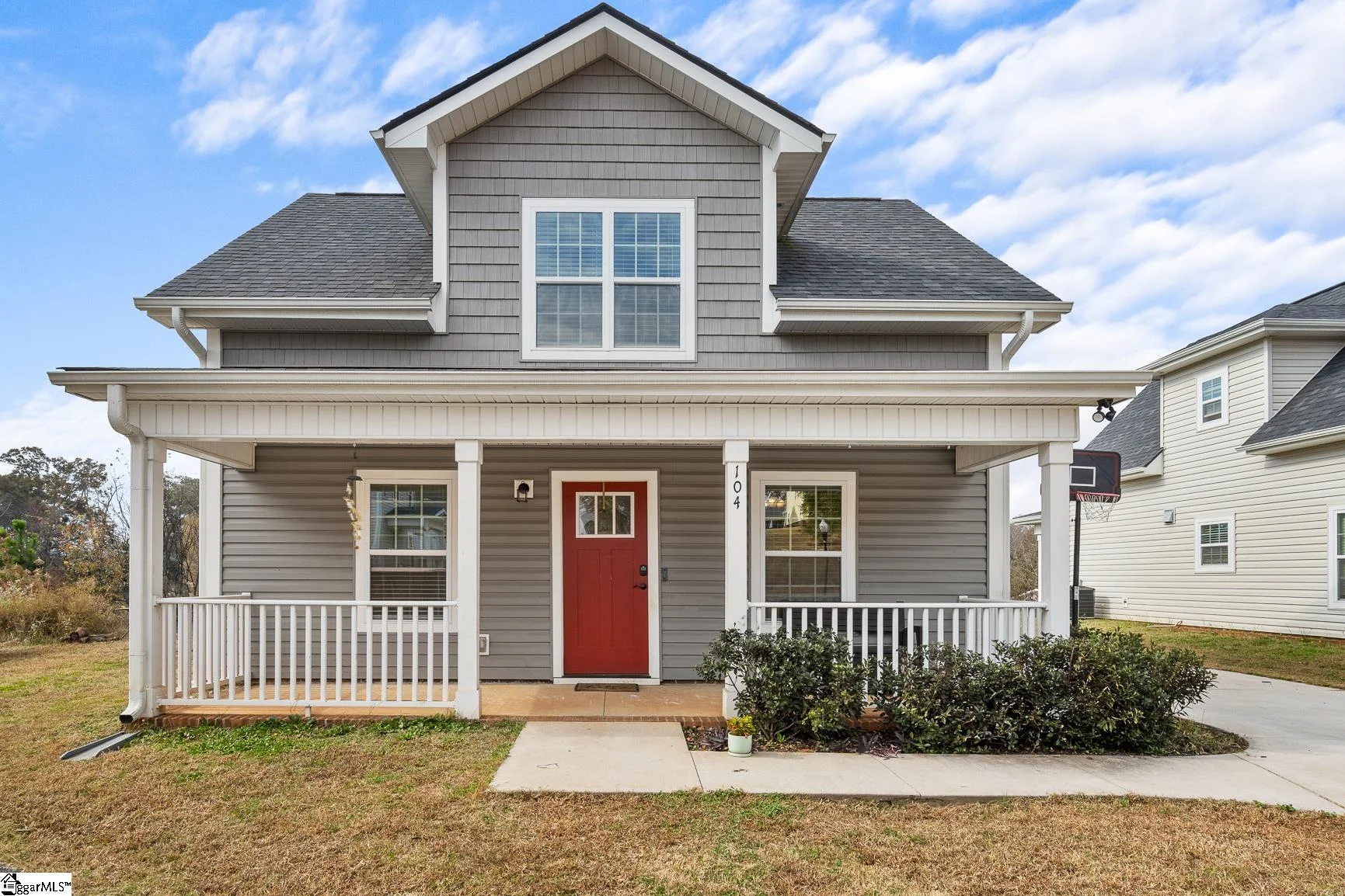 104 Royalview Drive