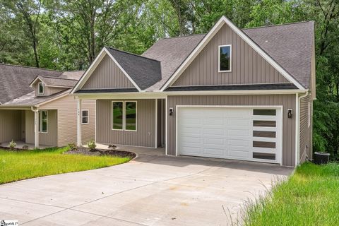 156 Grand Oak Circle Pendleton SC 29670