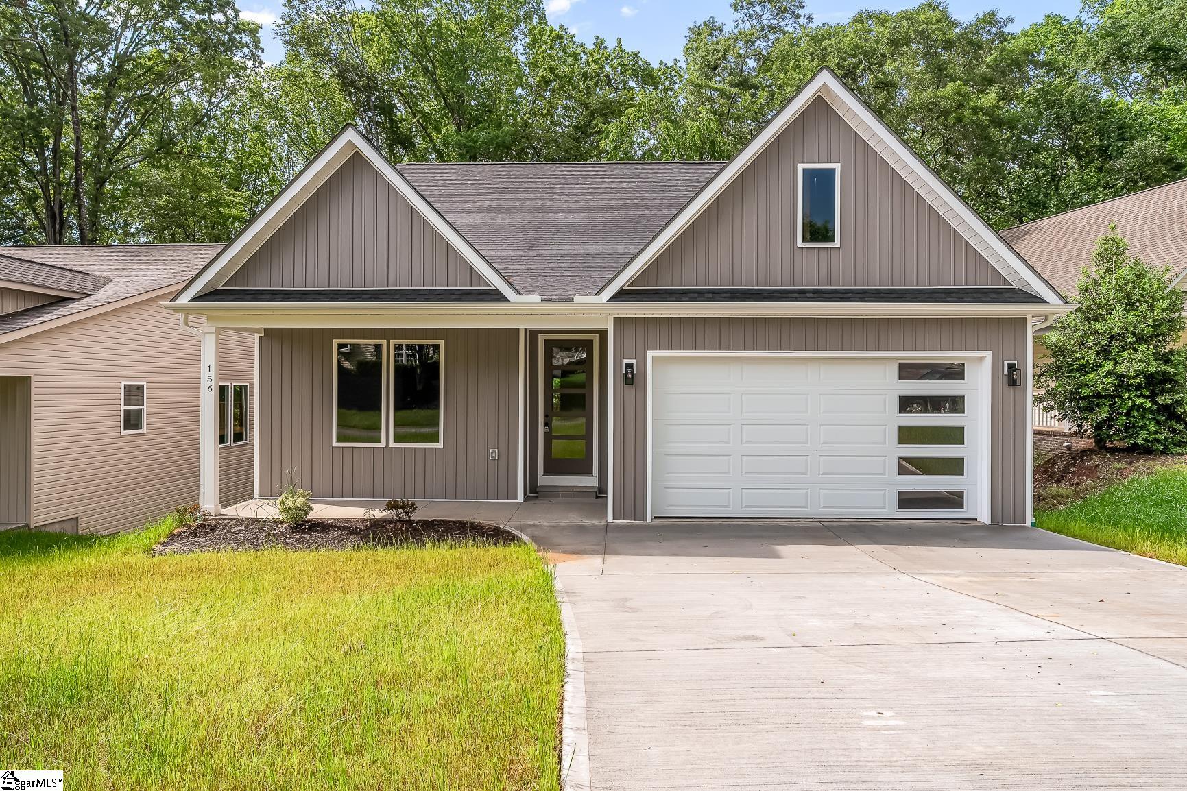 156 Grand Oak Circle