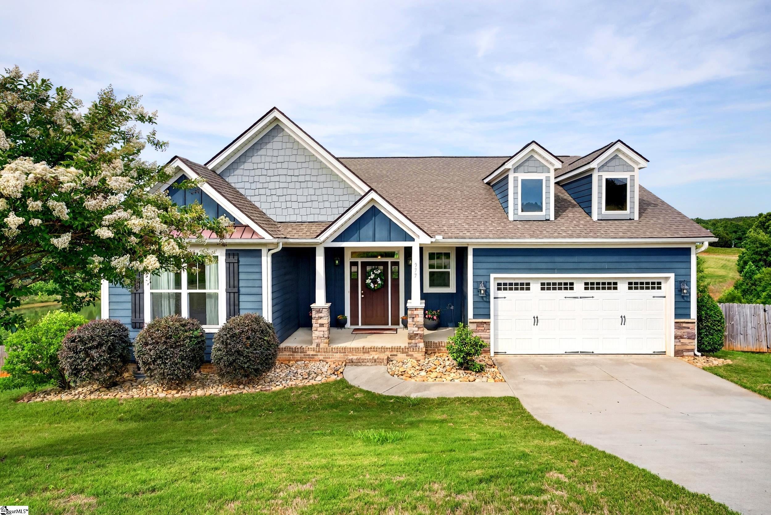977 Garnet Circle