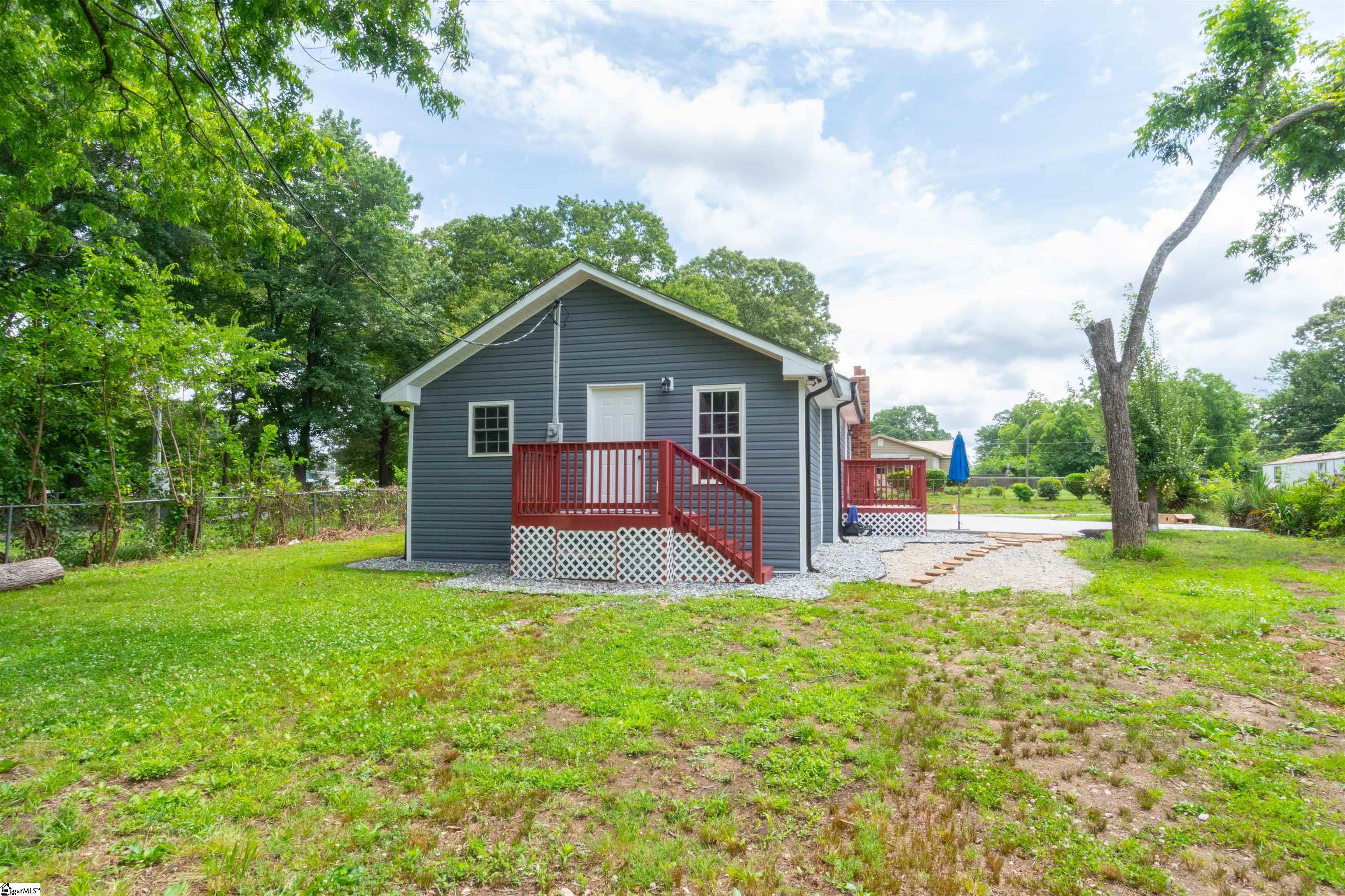 Spartanburg, South Carolina 29301, United States, 3 Bedrooms Bedrooms, ,2 BathroomsBathrooms,Residential,Active,150826