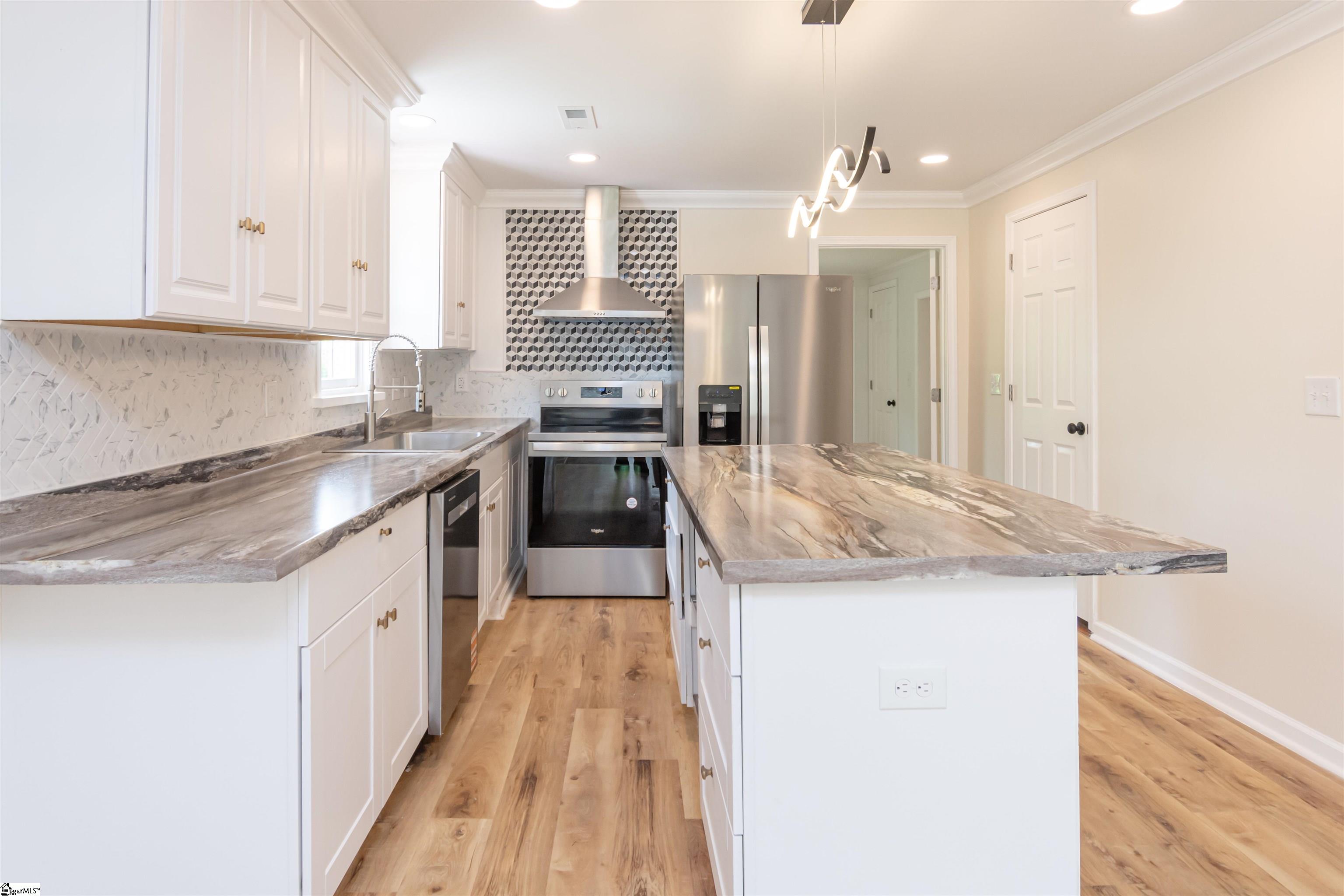 Spartanburg, South Carolina 29301, United States, 3 Bedrooms Bedrooms, ,2 BathroomsBathrooms,Residential,Active,150826