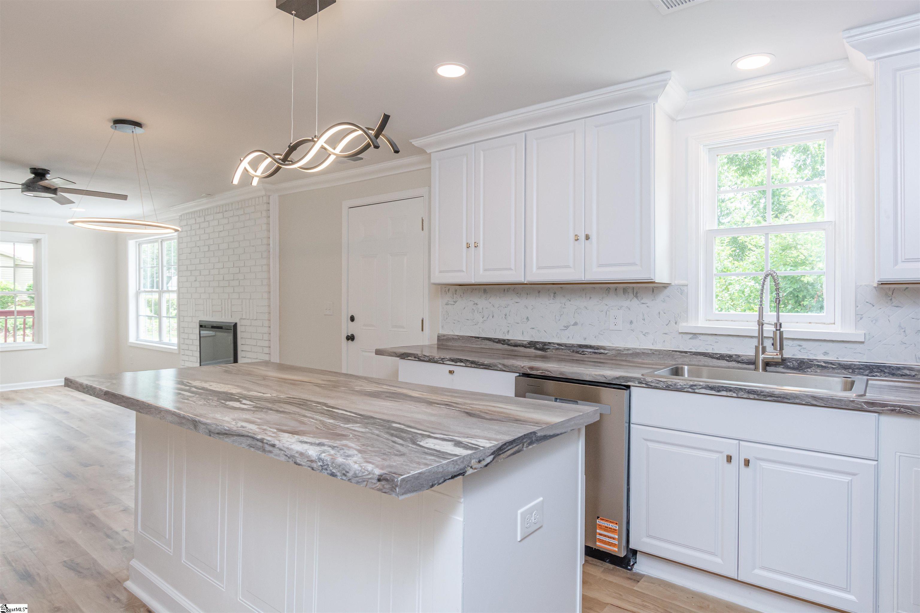 Spartanburg, South Carolina 29301, United States, 3 Bedrooms Bedrooms, ,2 BathroomsBathrooms,Residential,Active,150826