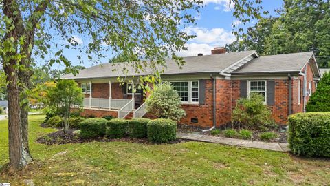 Photo of 3 Annette Drive, Greenville, SC 29615 (MLS # 1571242)