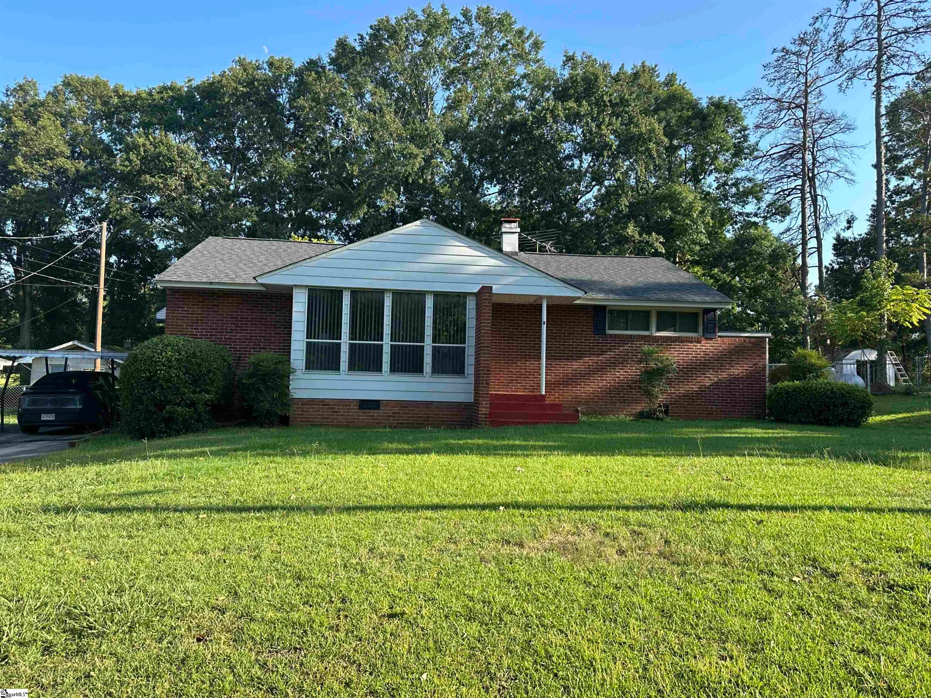 9 Woodmont Circle