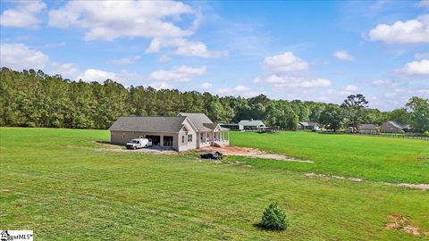 406 Casey Road Woodruff SC 29388