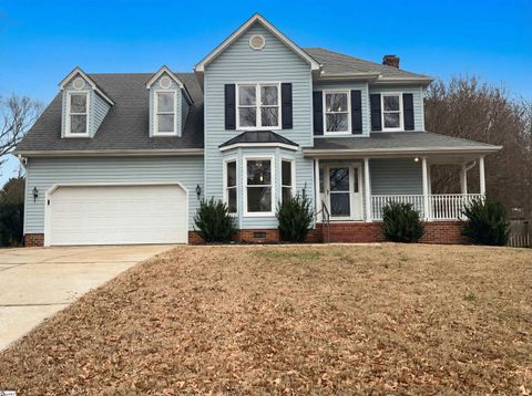Photo of 712 Spring Lake Loop, Simpsonville, SC 29681 (MLS # 1562860)