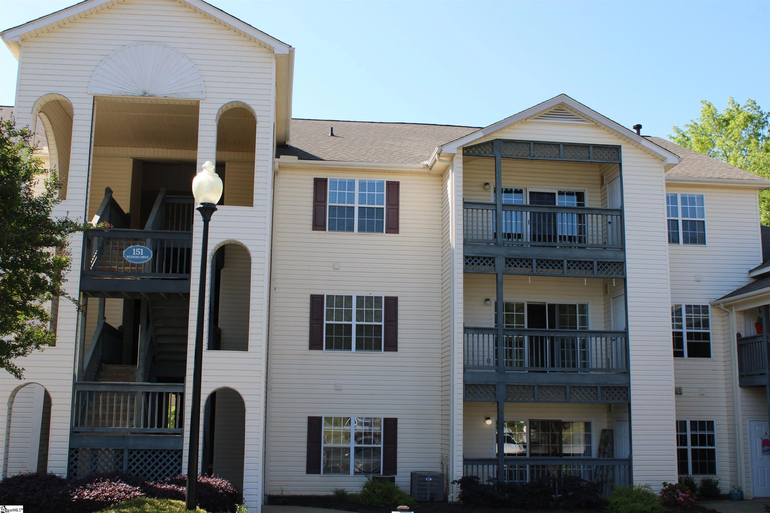 151 Wexford Drive Unit Unit 302