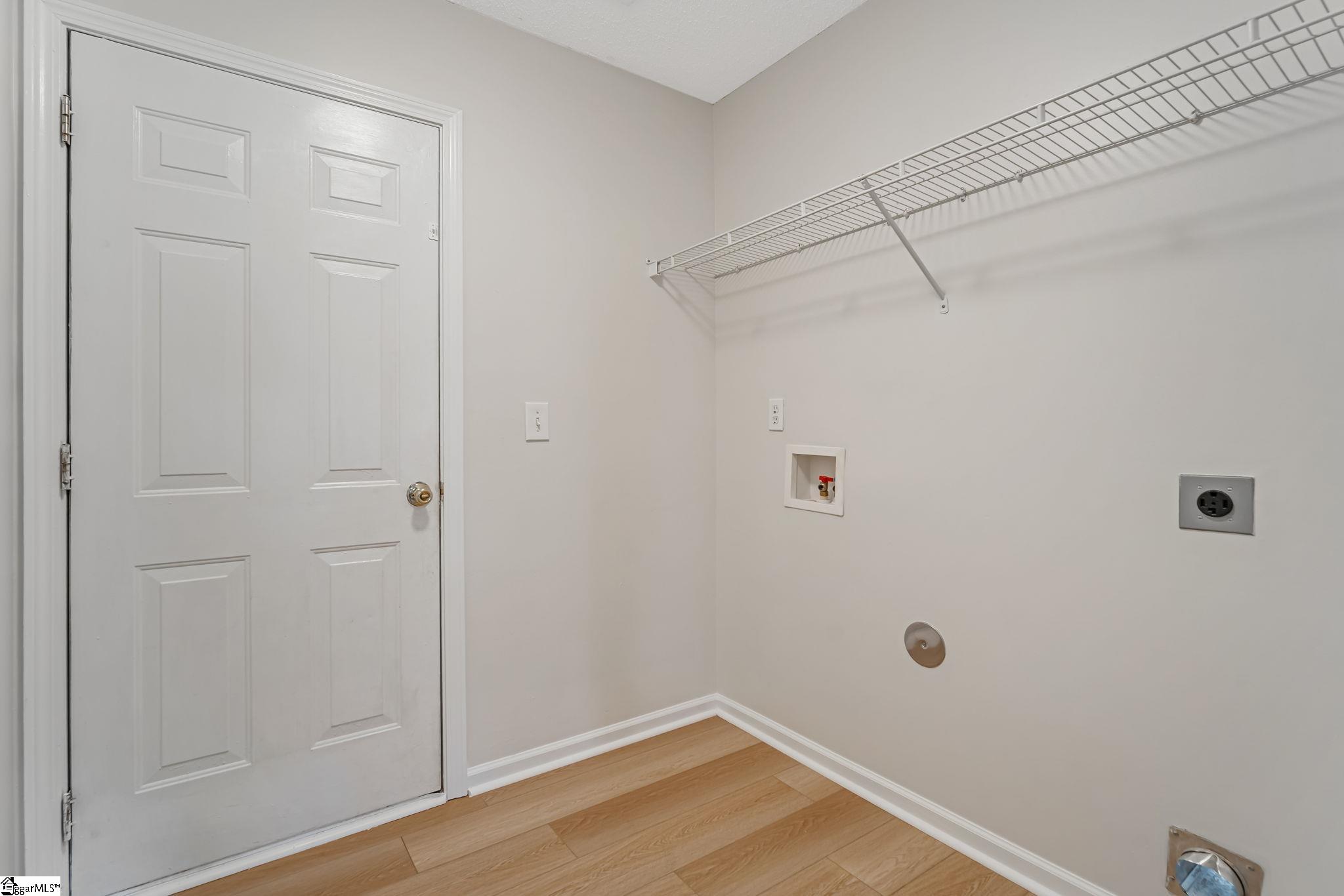 Mauldin, South Carolina 29662, United States, 4 Bedrooms Bedrooms, ,3 BathroomsBathrooms,Residential,Active,159765