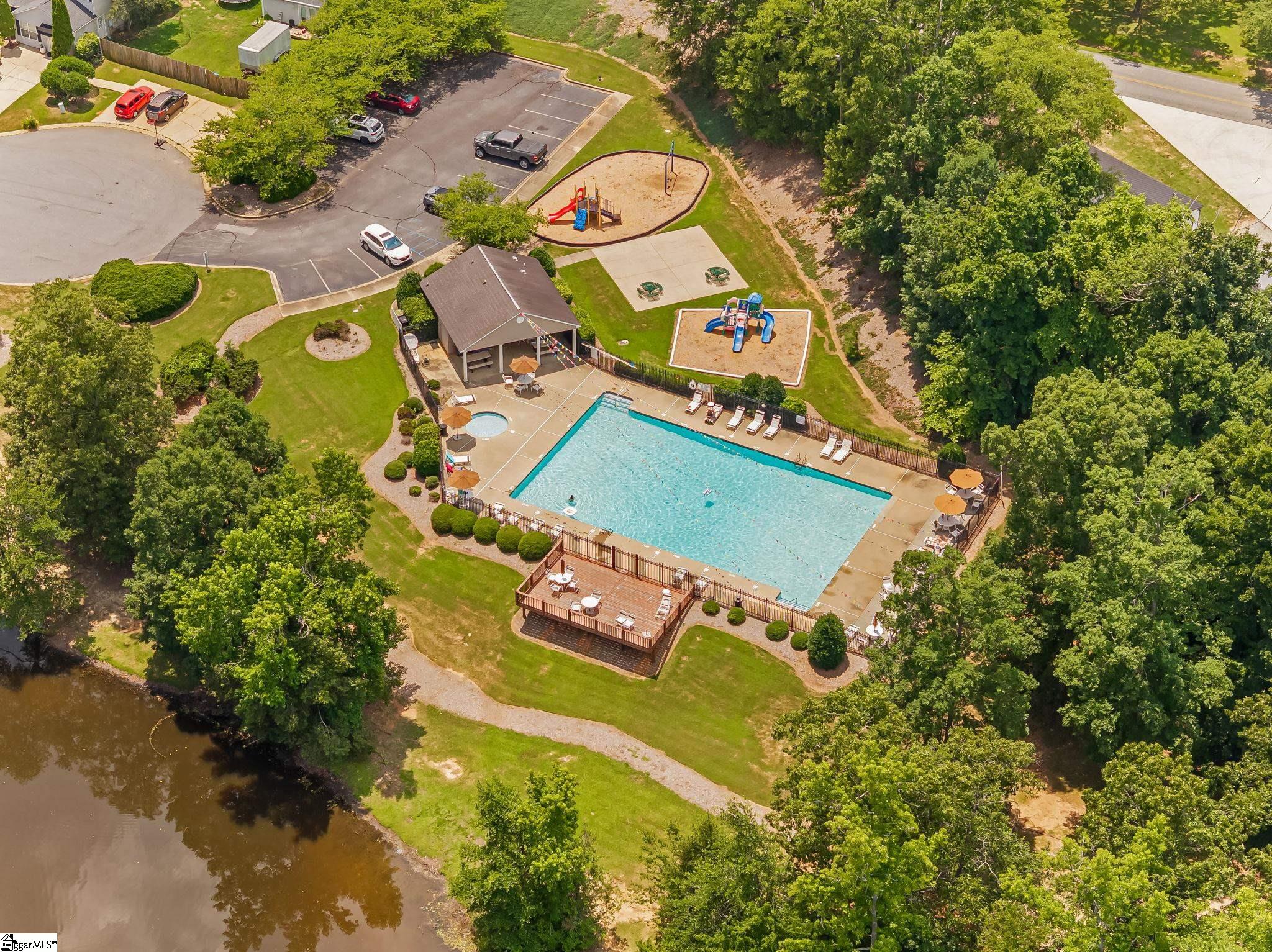 Mauldin, South Carolina 29662, United States, 4 Bedrooms Bedrooms, ,3 BathroomsBathrooms,Residential,Active,159765