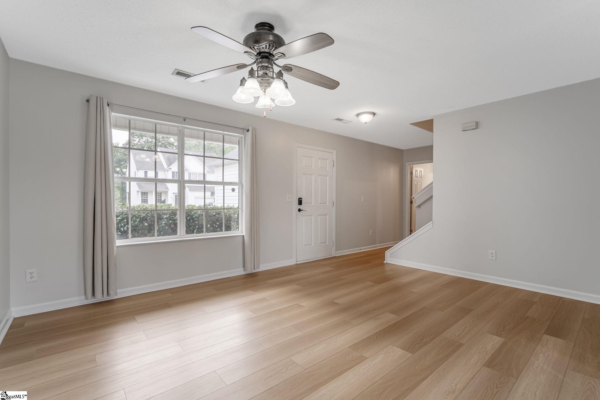 Mauldin, South Carolina 29662, United States, 4 Bedrooms Bedrooms, ,3 BathroomsBathrooms,Residential,Active,159765