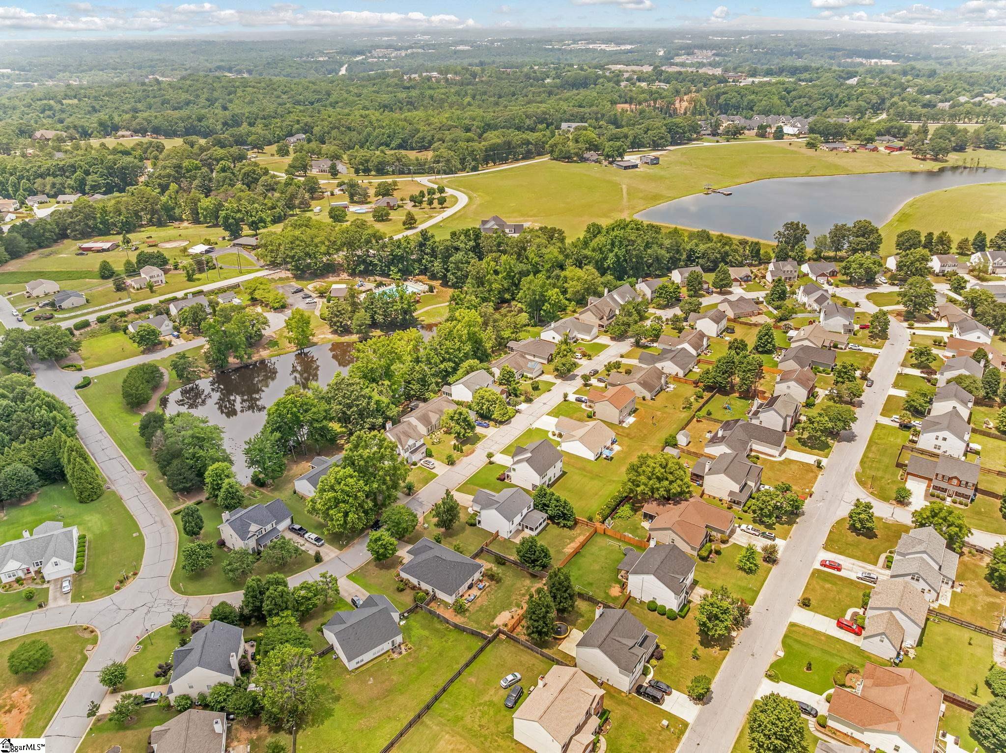 Mauldin, South Carolina 29662, United States, 4 Bedrooms Bedrooms, ,3 BathroomsBathrooms,Residential,Active,159765