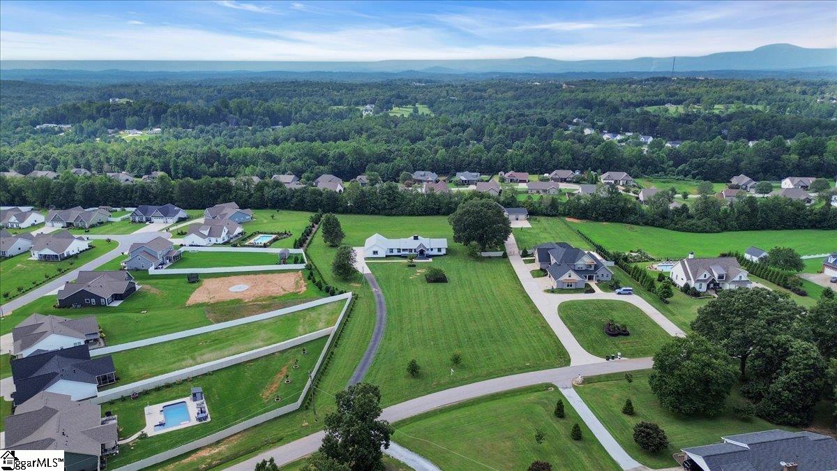 Taylors, South Carolina 29687, United States, 4 Bedrooms Bedrooms, ,3 BathroomsBathrooms,Residential,Active,200836