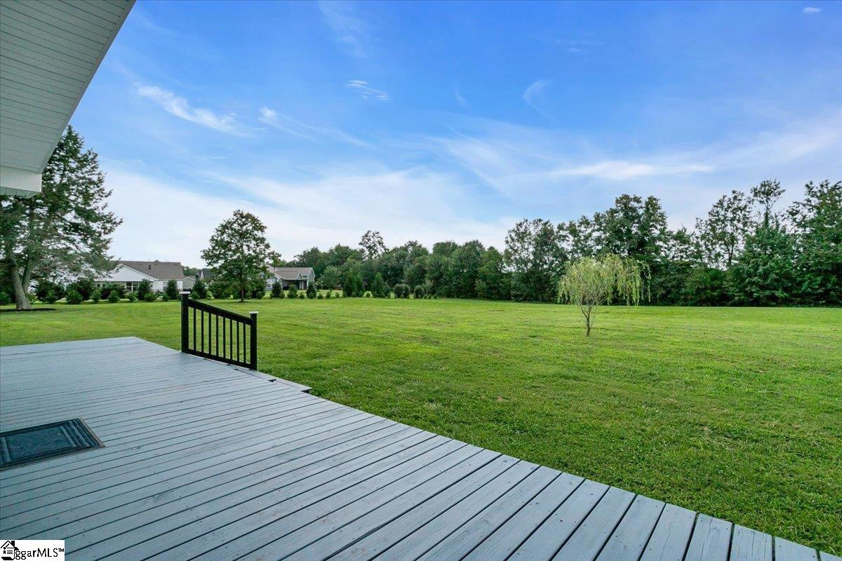 Taylors, South Carolina 29687, United States, 4 Bedrooms Bedrooms, ,3 BathroomsBathrooms,Residential,Active,200836