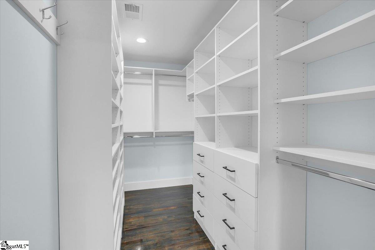 Taylors, South Carolina 29687, United States, 4 Bedrooms Bedrooms, ,3 BathroomsBathrooms,Residential,Active,200836