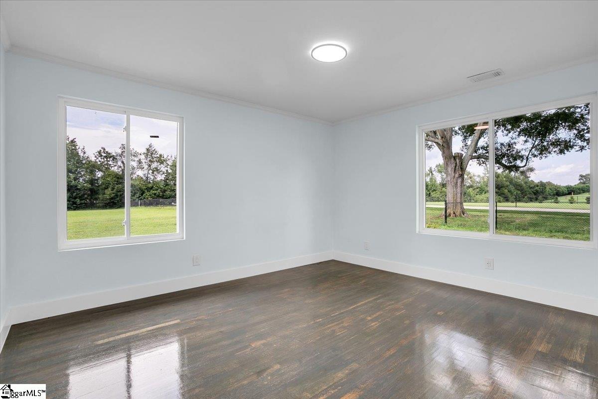 Taylors, South Carolina 29687, United States, 4 Bedrooms Bedrooms, ,3 BathroomsBathrooms,Residential,Active,200836