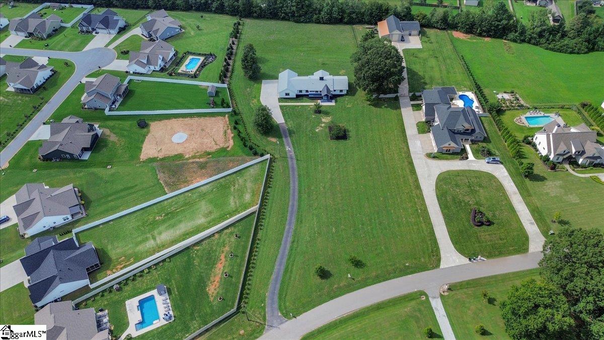 Taylors, South Carolina 29687, United States, 4 Bedrooms Bedrooms, ,3 BathroomsBathrooms,Residential,Active,200836