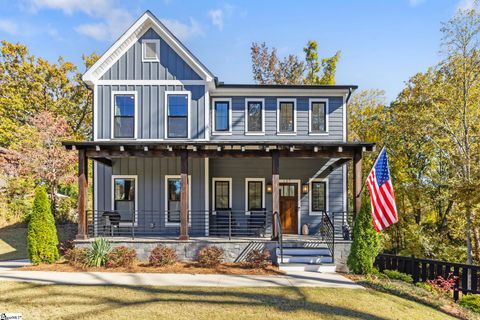 Photo of 127 W Circle Avenue, Greenville, SC 29607 (MLS # 1574158)